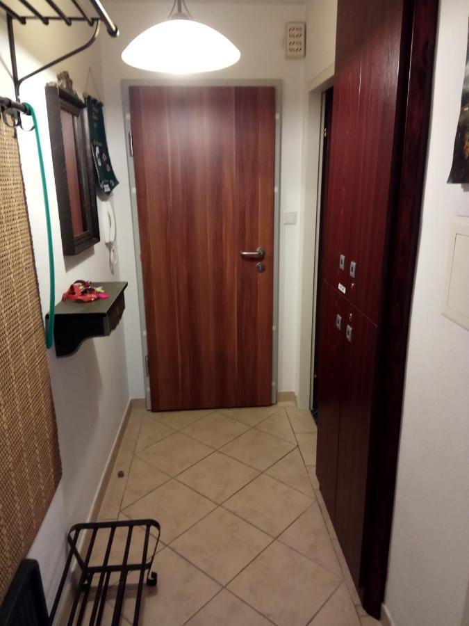 קפרון Apartman Franz מראה חיצוני תמונה
